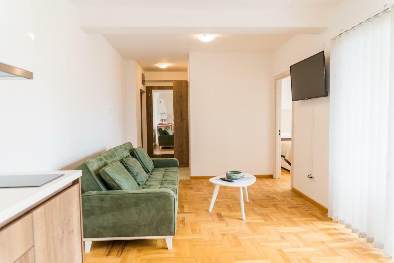 Apartmani "B-Elite" بودفا المظهر الخارجي الصورة